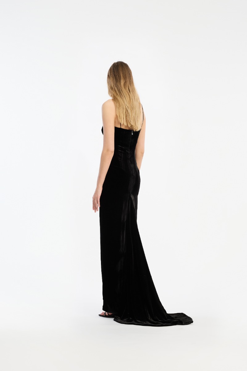 black maxi dress with train Prom Dress 2022 Black Satin with Long Train 20W / Red