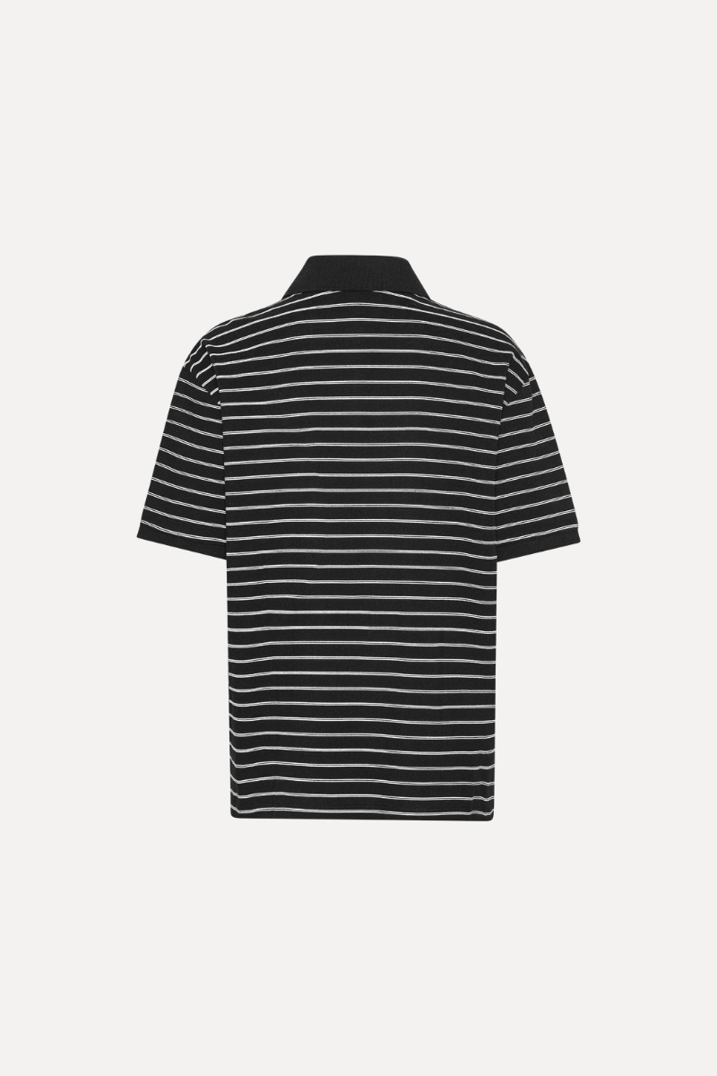 rotate_115643000_black-